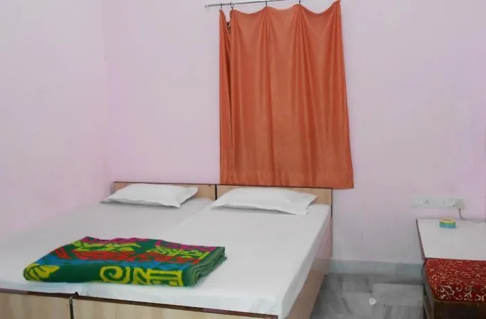 Hotel Basant