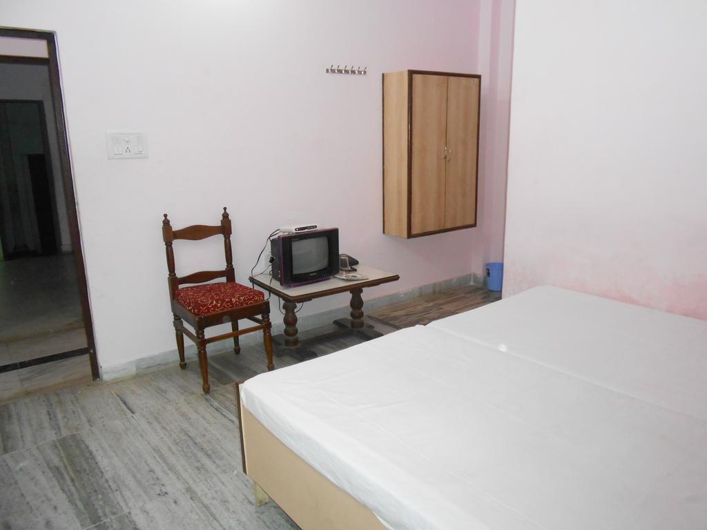 Basant Varanasi